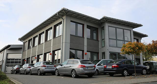 Neuer Firmensitz in Glattbach