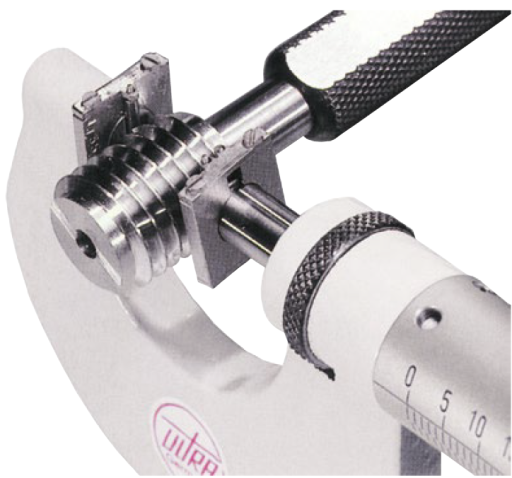 Wire inserts for external thread measure, 1 pair in holder for micrometers, Wire series according to Zeiss Ø 1,1mm ± 0,5µ