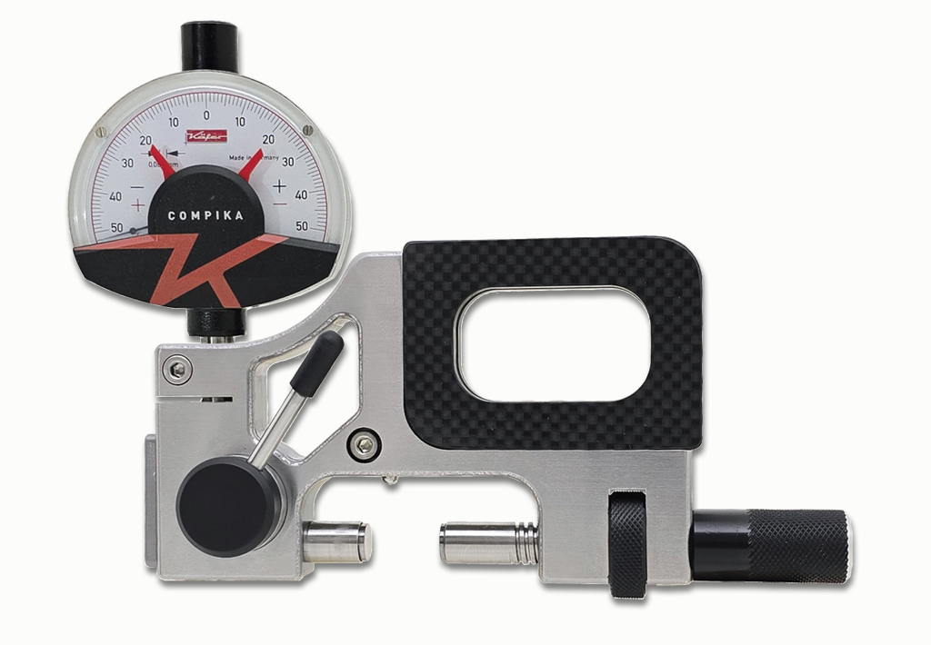 Indicating dial snap gauges MINI APOLLO MD - CARBON in box with plane measuring surfaces 0-30mm Indicating dial snap gauges MINI APOLLO MD - CARBON in box with plane measuring surfaces 0-30mm