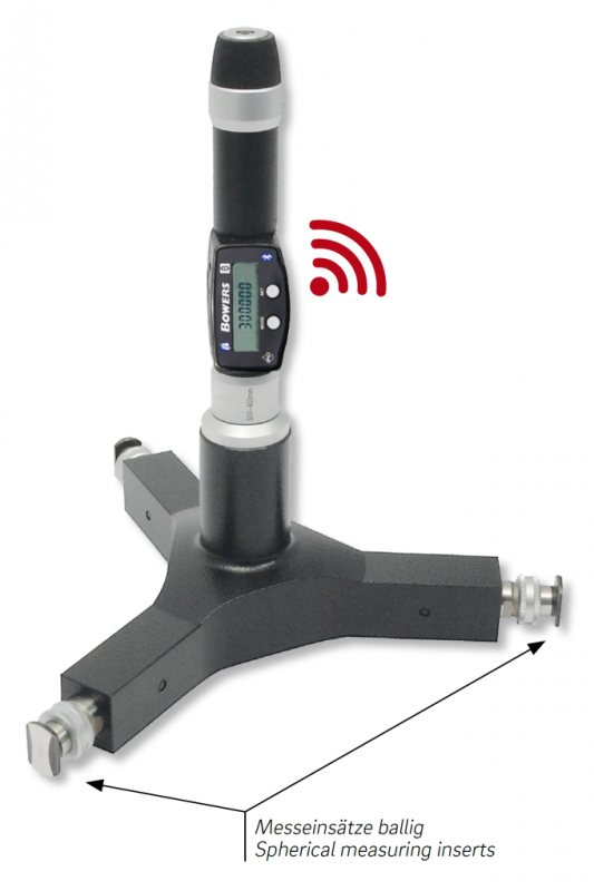 Digital internal micrometers, 3-point XT500 in box including setting ring and calibration certificates